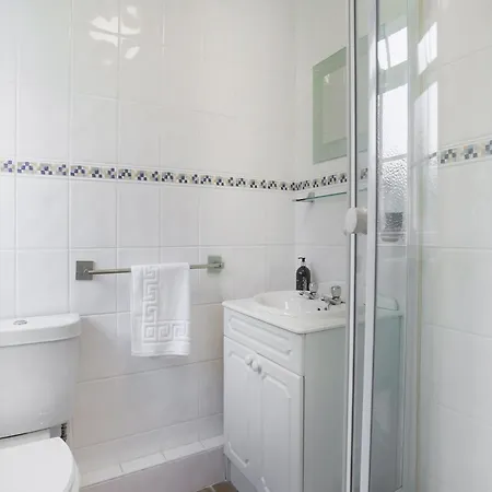 31 Lower Elms Saint Minver